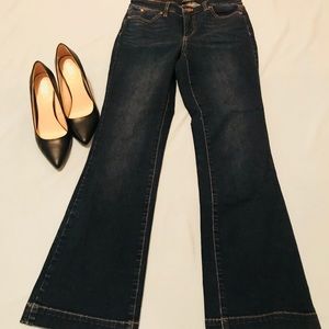 Flared jeans